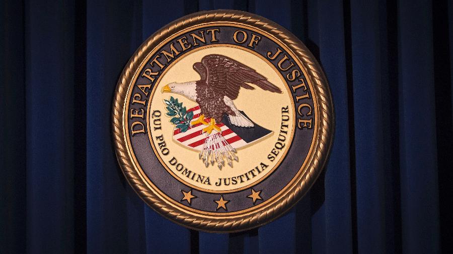 Logo do Departamento de Justiça dos EUA - Carlo Allegri