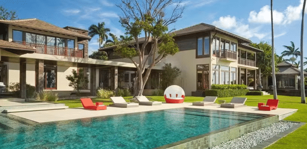 Como é a mansão de quase meio bilhão de reais de Daniel Vorcaro em Miami