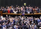 Bolsonarismo chuta o próprio traseiro no fim da jornada 6x1