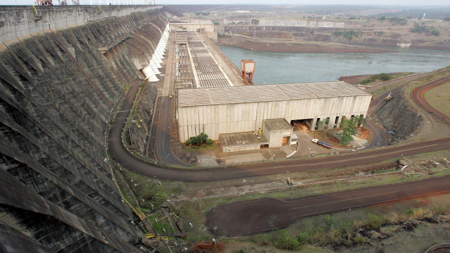 Usina hidrelétrica de Itaipu Binacional, em Foz do Iguaçu (PR) - Paulo Whitaker