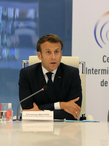 13.mai.2020 - O presidente francês Emmanuel Macron durante videoconferência para tratar sobre o coronavírus - Ludovic Marin/Pool/Reuters