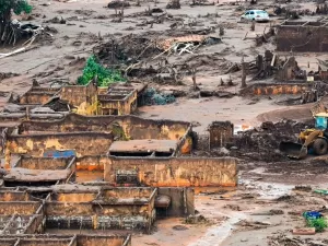 Desastre em Mariana: em meio a críticas e impasse no STF, Inglaterra inicia julgamento