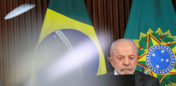 Eleições: votos independentes turbinam Lula contra Flávio, mostra pesquisa