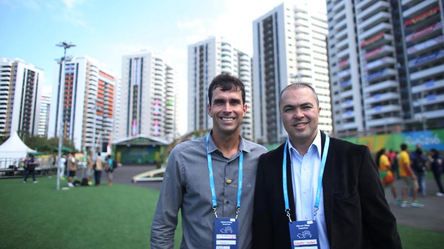 Luiz Lima e Rogério Sampaio no hasteamento da bandeira do Brasil no Rio de Janeiro - Roberto Castro/ME/Brasil2016