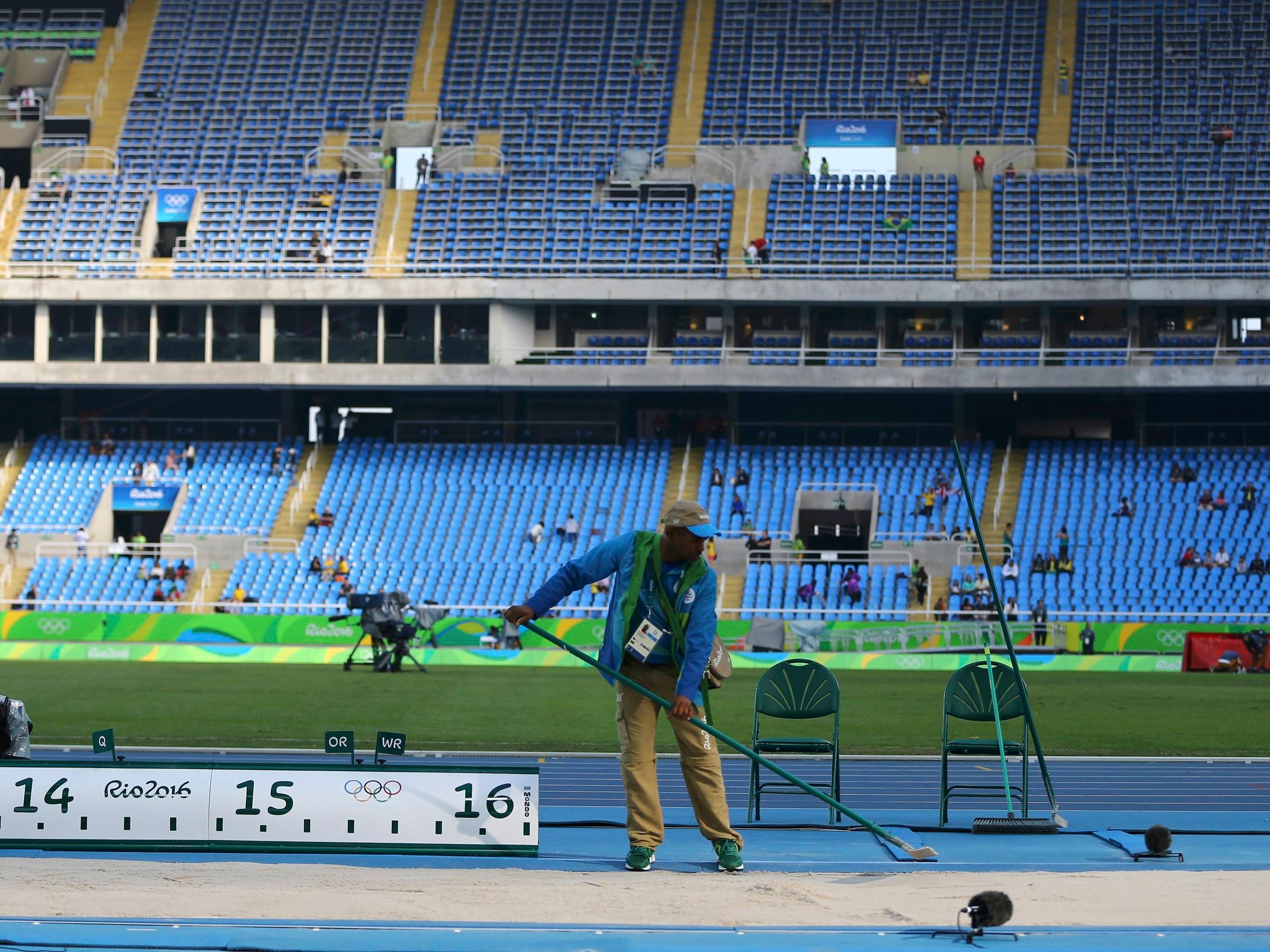 File:Estádio Olímpico (Engenhão) - atletismo nos Jogos