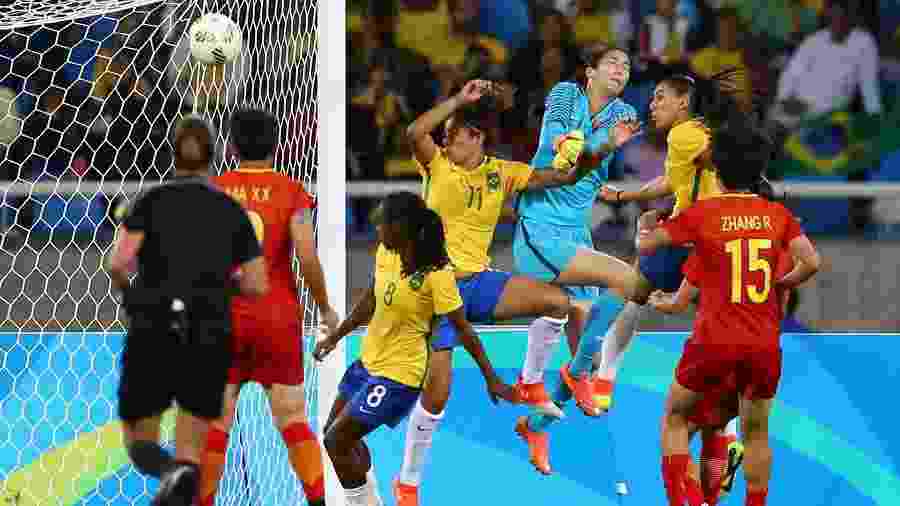 Leonhard Foeger / Reuters