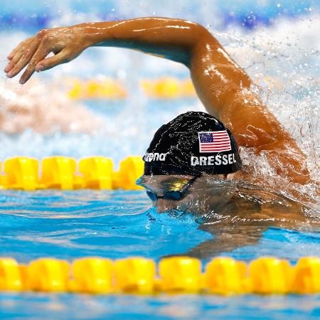 Caeleb Dressel, dos Estados Unidos, já nadou duas vezes em 21s04