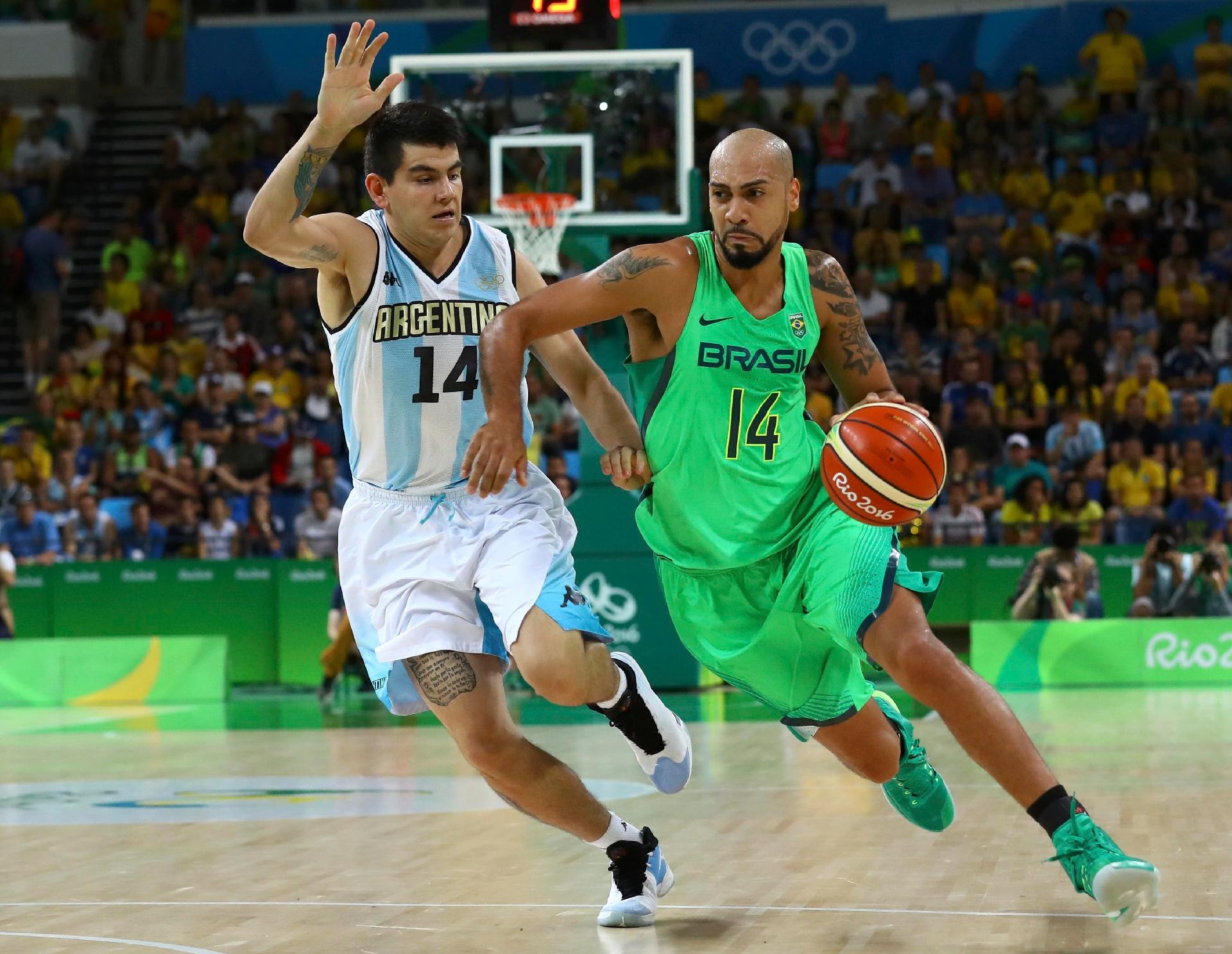 Fotos: Basquete: Brasil enfrenta Argentina em jogo da Rio-2016 - 13/08 ...