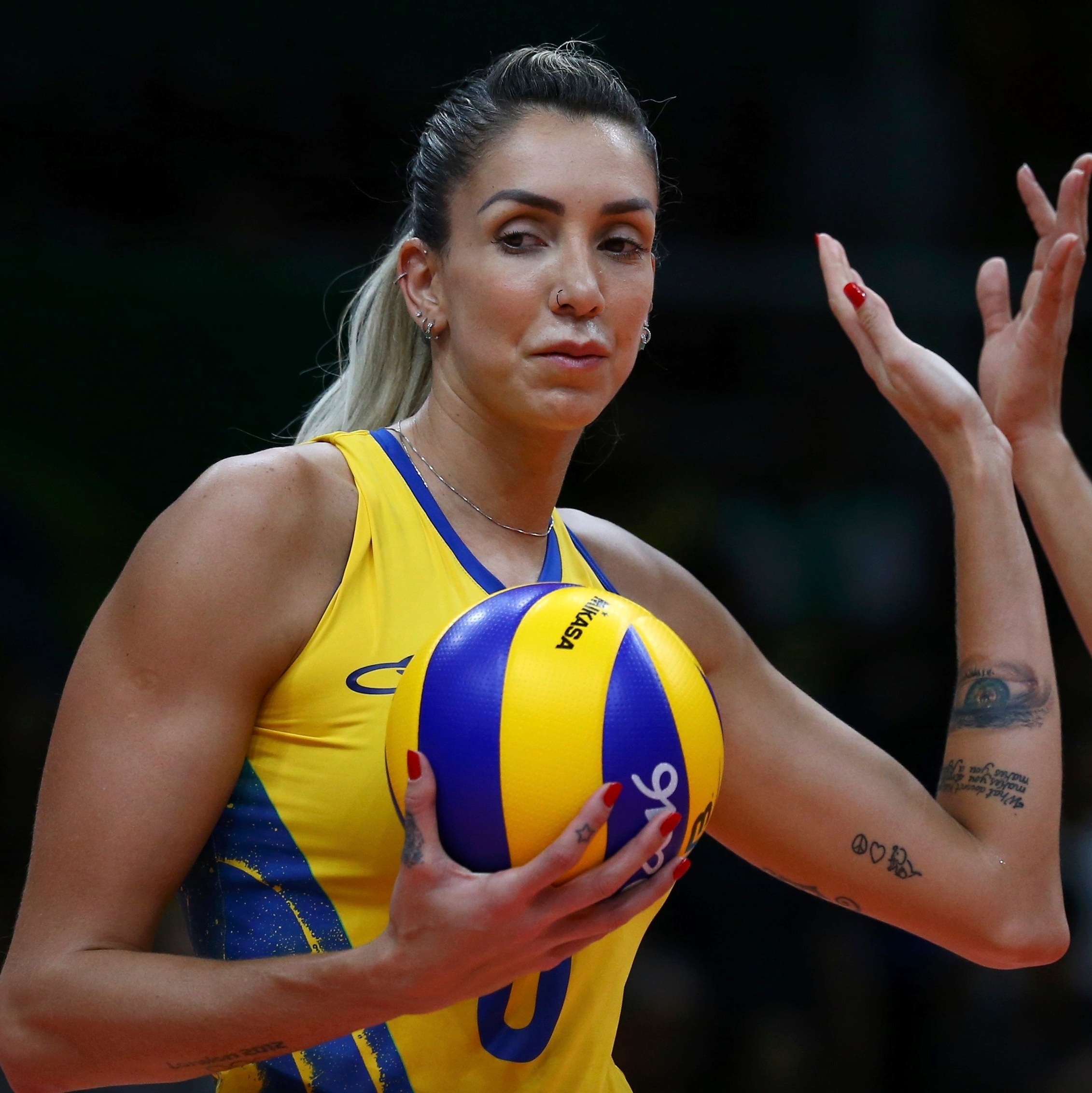 Atleta Thaisa em preparação