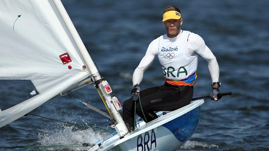 Robert Scheidt ficou fora do pódio da classe Laser na Olimpíada do Rio - Reuters