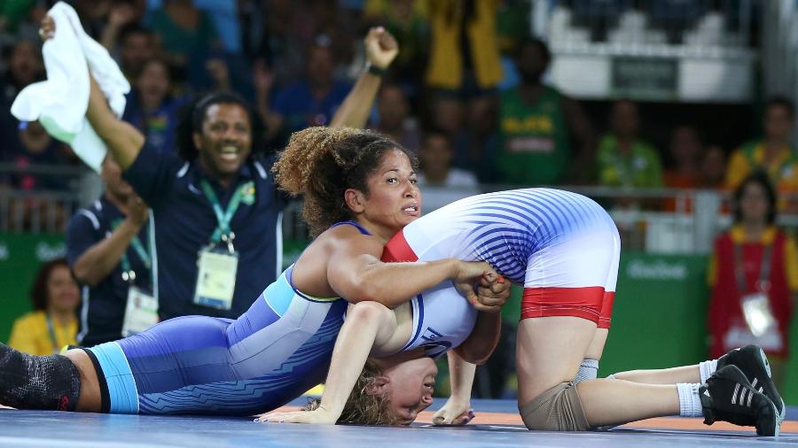 Mulheres dominam equipe de luta olímpica do Brasil