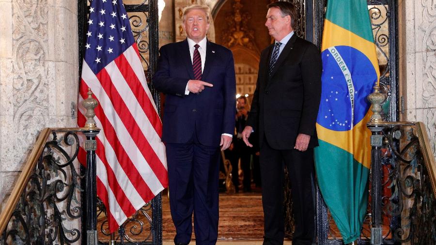 Bolsonaro se alia à estratégia de Trump. Caso americano não se reeleja agora em novembro, deixará a Presidência dos EUA em janeiro - Tom Brenner/Reuters
