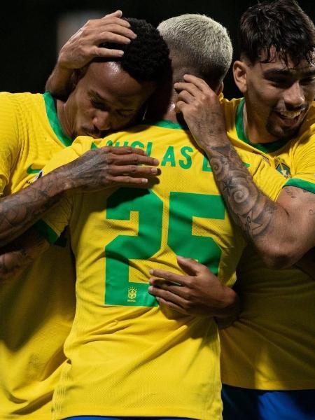 Jogadores da seleção brasileira na Copa América (Reprodução). - Reprodução / Internet