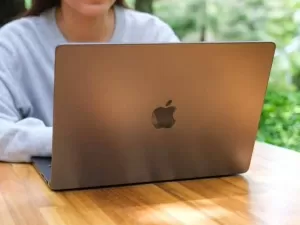 Como dividir a tela do Mac em 2, 3 e 4 partes