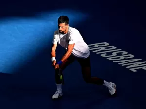 Djokovic abre temporada em Brisbane e começa contra australiano