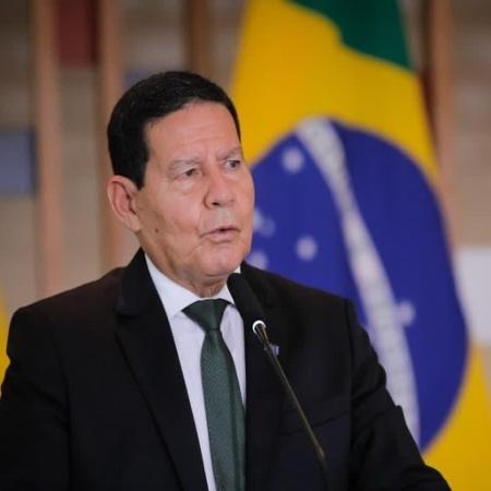 Mourão prevê que Bolsonaro cumprimentará Biden após definição de Colégio Eleitoral dos EUA - Reprodução/Twitter