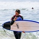 Surfista brasileiro retorna às competições após acidente em Pipeline