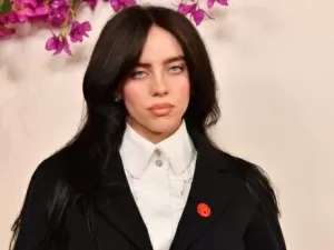 Billie Eilish surpreende com comentário curioso sobre sua vida sexual em 2024; assista