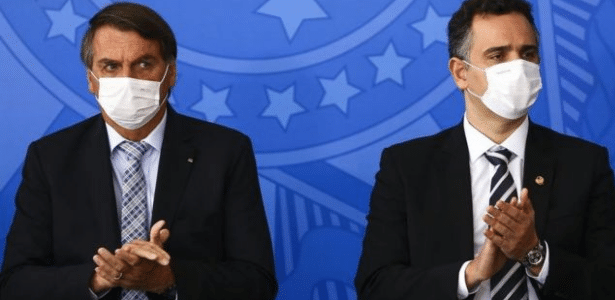 Pacheco faz de Bolsonaro degrau para escalar o palanque como Sr. Moderação - 26/08/2021 - Vimarsana News