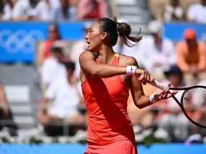 Zheng e Vekic disputam o ouro olímpico neste sábado