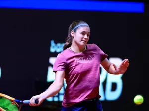 Carol entra na dupla e Riera joga pela Argentina