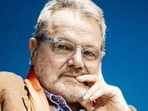 Morre Oliviero Toscani, fotógrafo provocador da Benetton, aos 82 anos