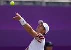 Andy Murray vence na estreia em Queen