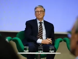 Bill Gates é adepto do ChatGPT e não acredita que IA vai destruir o mundo