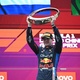 Qual piloto conquistou maior número de campeonatos consecutivos na F1?