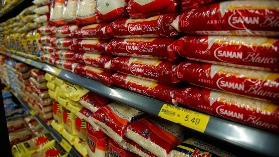 Alta de importação de arroz em novembro decorre de cota com taxa zero, diz subsecretário -                                 FILIPE JORDãO/JC IMAGEM                            