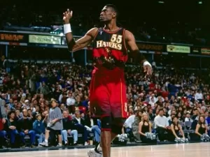 Dikembe Mutombo, lenda da NBA, morre aos 58 anos