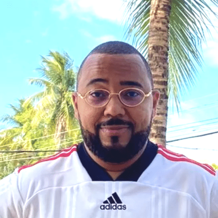 Dudu nobre divulga nova camisa 2 do Flamengo em suas redes sociais - Instagram
