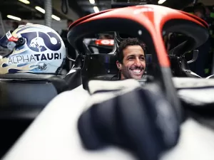 Ricciardo se sente "renascido" e "reenergizado" após retorno à F1