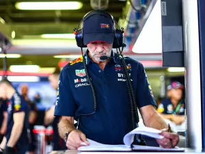 F1: Advogados de Newey negociam saída da Red Bull com quarentena imediata, diz BBC