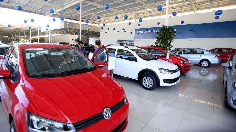 Showroom concessionária - Shutterstock - Shutterstock