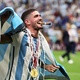 Camisa 10 que virou volante: como joga De Paul, possível reforço do Fla?