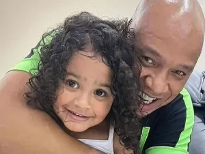 Filha caçula de Anderson Leonardo completa 4 anos: 'Família unida por você'