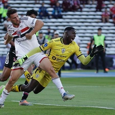 São Paulo perde final da Sul-Americana e tem futuro incerto na temporada - Reprodução TV