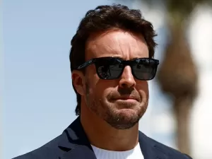 Alonso coloca em dúvida continuidade na F1: "Preciso decidir se quero continuar correndo"