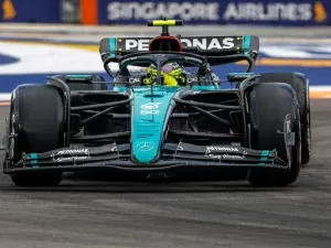 F1 - Hamilton: Mercedes "um pouco perdida" com nova configuração de Singapura