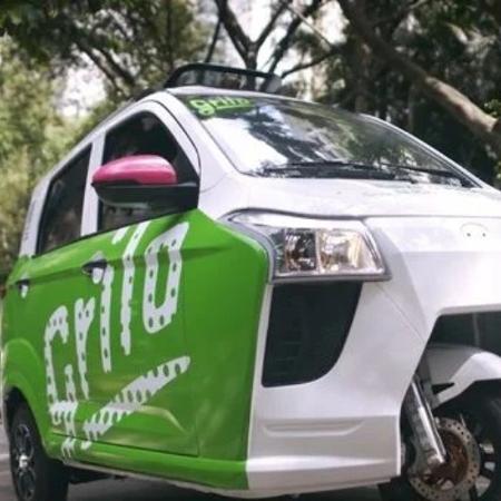 Tuk-tuk, veículo típico na Ásia, roda em São Paulo para pequenas entregas