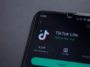 Estudo diz que TikTok Lite é um risco à segurança de milhões de usuários