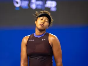 Osaka desiste de torneio em casa e pode também perder Tóquio