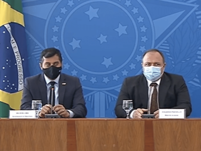 Em coletiva, Pazuello nega ter recomendado Cloroquina e atribui crise em Manaus à umidade do ar
