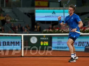 Lehecka desiste de Roma e vira dúvida para Roland Garros