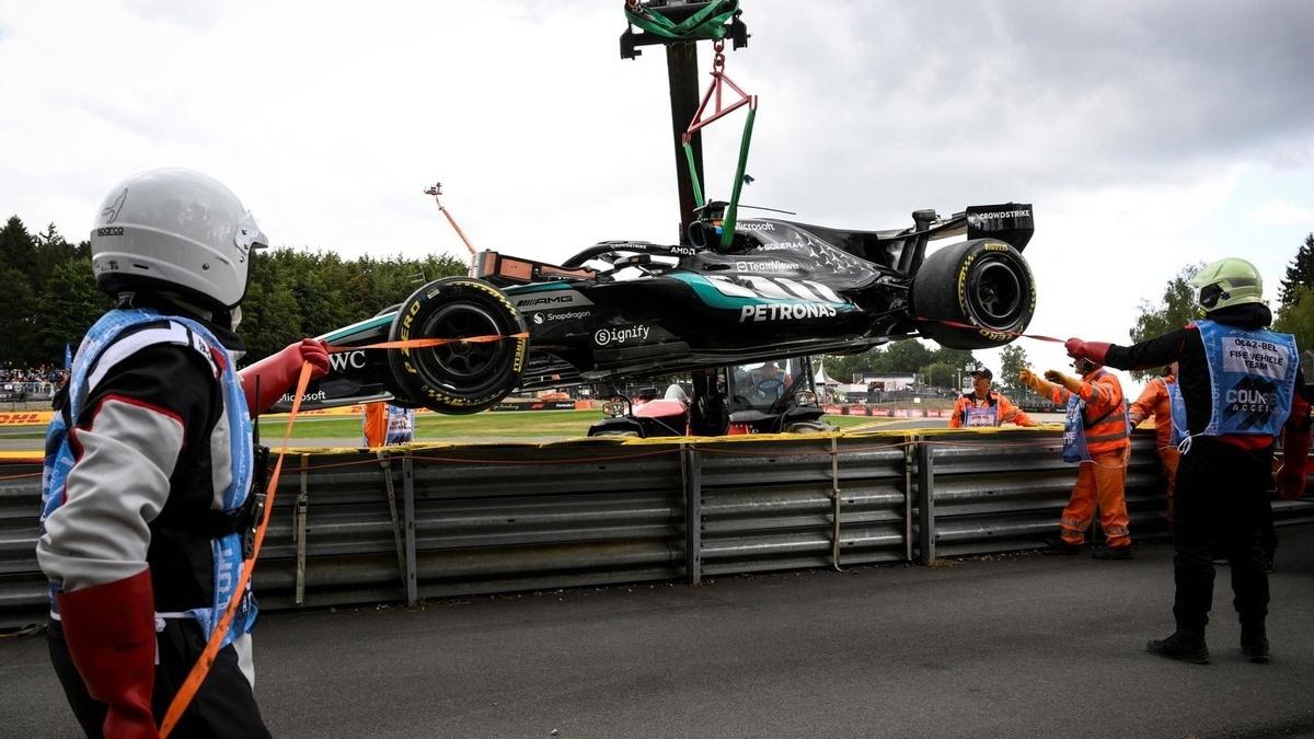 ANÁLISE F1: Veja detalhes do assoalho da Mercedes após abandono de Russell na Bélgica
