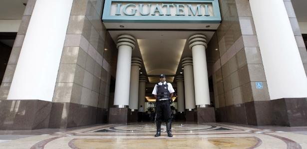 Iguatemi lucra R$ 133,8 mi, queda de 35,8%, e compra 3% do Pátio Paulista