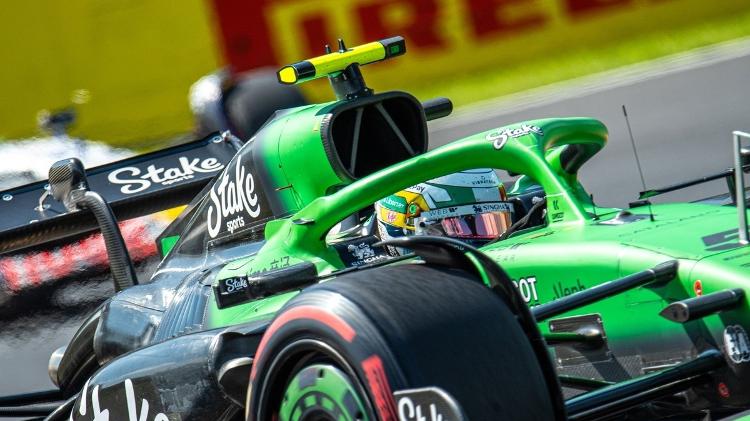 Bortoleto corre pela Sauber com pintura de capacete inspirada na de Ayrton Senna Bortoleto corre pela Sauber com pintura de capacete inspirada na de Ayrton Senna