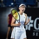 Mertens vence em tr&ecirc;s sets e faz quartas, Chwalinska &eacute; eliminada
