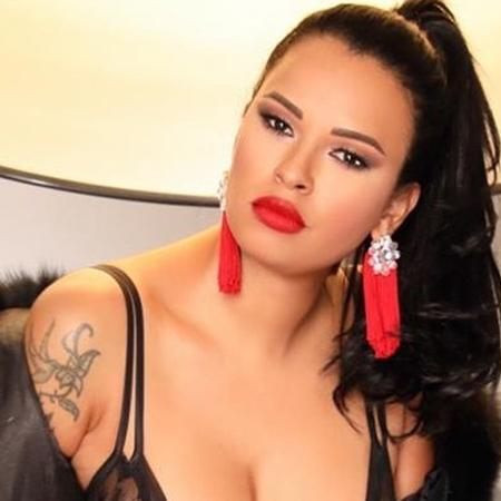 Ariadna Arantes fez coro às acusações contra o apresentador da RedeTV depois de post polêmico na semana passada - Reprodução / Internet